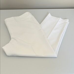 Chico's Fabulously Slimming White Pants Size 3 Ankle or 16 - inseam 26”